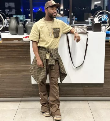 Off-White Brown & Beige Mid 'Sponge' Sneakers worn by Floyd Mayweather on the Instagram account @floydmayweather