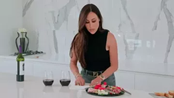 Fendi Round­ed Belt Black worn by Angie Katsanevas as seen in The Real Housewives of Salt Lake City (S04E12)