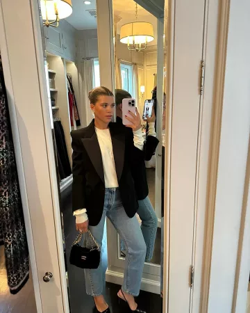 Saint Laurent Wool Gabardine One Button Blazer worn by Sofia Richie on her Instagram Post on November 28, 2023