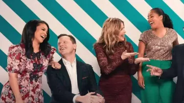 Saloni Jamie Floral Bow Minidress worn by Laura Jarrett as seen in Today on  November 29, 2023