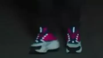 Zapatillas Dior B22 Neon Pink Purple usadas por Lil Tjay en Forever In My Heart [Official Video Reupload]