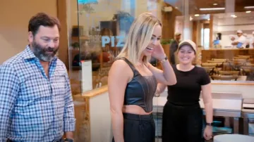 Top corsé de cuero vegano Staud Alice usado por Nicole Martin como se ve en The Real Housewives of Miami (T06E05)