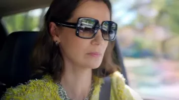 Veste Lanvin en tweed sans col portée par Julia Lemigova comme on le voit dans The Real Housewives of Miami (S06E05)