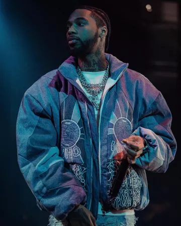Who Decides War Blue Denim Patchwork Bomber Jacket usado por Key Glock en la cuenta de Instagram @keyglock