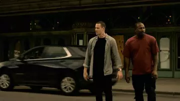 Represent Blank T-Shirt in Vin­tage Red worn by Shoota(Jaleel McGhee) as seen in Power Book IV: Force (S02E07)