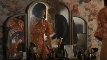 Sea Josefine Dress worn by Patricia 'Pat' Phelps (Courteney Cox) as seen in Shining Vale (S02E08)