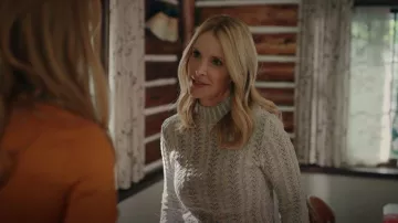 Suéter de punto texturizado escocés y refresco usado por Joey Barnes (Jenny Cooper) como se ve en Virgin River (S05E11)