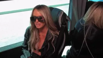 Lunettes de soleil Versace VE4391 portées par Whitney Rose comme on le voit dans The Real Housewives of Salt Lake City (S04E13)