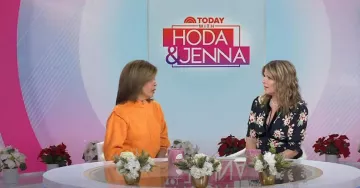 Vestido floral de Rixo Petra usado por Jenna Bush Hager como se ve en Today el 5 de diciembre de 2023