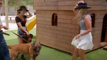 Zimmermann Super Eight Linen Safari Skirt portée par Alexia Echevarria comme on le voit dans The Real Housewives of Miami (S06)