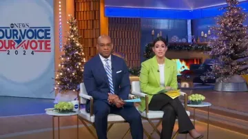 Le blazer en gabardine de laine Attico porté par Erielle Reshef vu dans Good Morning America le 7 décembre 2023