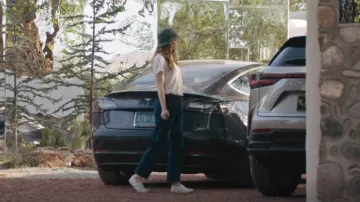 Vans Classic Slip On worn by Whitney Siegel (Emma Stone) as seen in The Curse (S01E04)