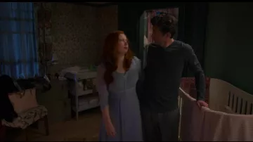 Camisón gris usado por Giselle (Amy Adams) en la película Desencantada