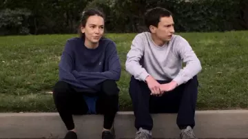 Starter Logo Crew neck Sweater worn by Casey Gardner (Brigette Lundy-Paine) as seen in Atypical (S04E06)