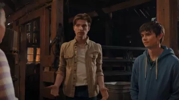 J.Crew Wallace & Barnes Cotton-Blend Canvas Shirt Jacket worn by Will Walter(Johnny Link) as seen in My Life with the Walter Boys (S01E03)