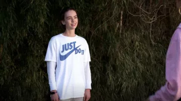 Nike Just Do it Swoosh T-Shirt worn by Casey Gardner (Brigette Lundy-Paine) as seen in Atypical (S04E05)