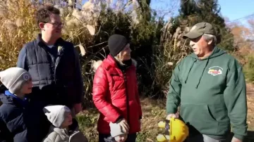 Andrew Marc Paris Down Parka Coat worn by Dylan Dreyer as seen in Today on  December 9, 2023