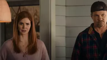 : H&M Oversized Cardigan worn by Dr. Katherine Walter (Sarah Rafferty) as seen in My Life with the Walter Boys (S01E07)