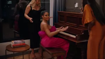 Conjunto de pantalones Fashion Nova Yasmine usado por Mia Thornton como se ve en The Real Housewives of Potomac (S08E06)
