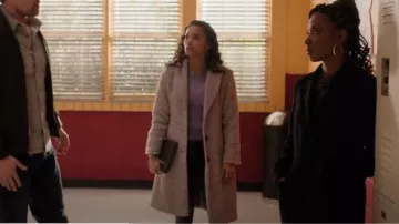 Marks & Spencer Wool Blend Herringbone Relaxed Style Coat Beige worn by Lacey Quinn (Gabrielle Walsh) as seen in Found (S01E10)
