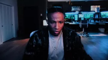 John Varvatos Lenox Printed Easy Fit V Neck Cardigan worn by Zeke Wallace (Arlen Escarpeta) as seen in Found (S01E10)