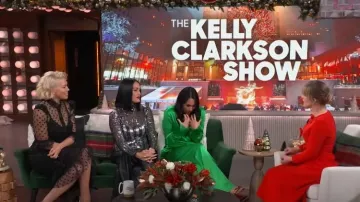 Ser.O.Ya Zarri Pantalon en soie porté par Brie Bella dans The Kelly Clarkson Show le 13 décembre 2023