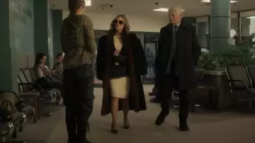 Gucci Disco Soho Bag worn by Lorraine Lyon (Jennifer Jason Leigh) as seen in Fargo (S05E04)