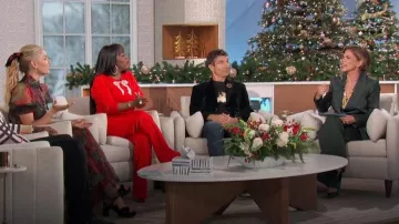 Veronica Beard Edia Pants in Pine worn by Natalie Morales as seen in The Talk on December 13, 2023