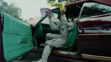 Sweat à capuche Hellstar Grey Tribal Flame Sport porté par Kodak Black dans Facetime Hiding [Clip officiel]