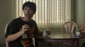 Fashion Nova Daytona 88 Short Sleeve Tee - Black worn by Felix (Jordan Mendoza) as seen in Neon (S01E05)
