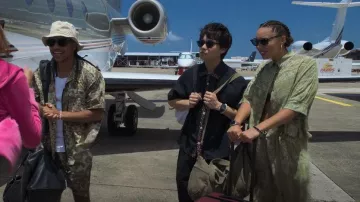 Zara Green Paisley Short Sleeve Shirt and Trousers Green worn by Ness (Emma Ferreira) as seen in Neon (S01E06)