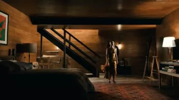 Robe Ulla Johnson Evanthe portée par Ruth Scott (Myha’la Herrold) telle qu’on la voit dans les tenues du film Leave the World Behind