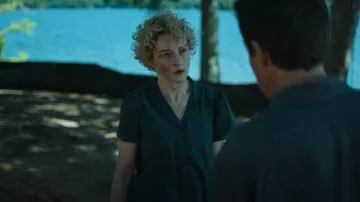 Madewell Silk Puff-Sleeve Camp Shirt worn by Ruth Langmore (Julia Garner) as seen in Ozark (S04E14)