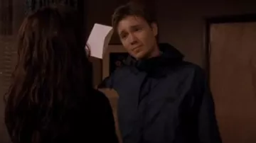 The North face Rain Jack­et in Blue worn by Lucas Scott (Chad Michael Murray) as seen in One Tree Hill (S03E13)