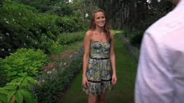 Elizabeth And James Green Printed Silk Floral Strapless Dress worn by Quinn James (Shantel VanSanten) as seen in One Tree Hill (S08E16)
