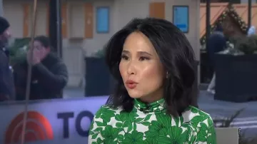 J. Crew Matte Jersey Turtleneck worn by Vicky Nguyen as seen in Today on December 22, 2023