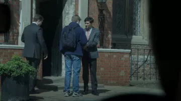 Eastpak Padded Pak worn by Prince William (Ed McVey) as seen in The Crown (S06E05)