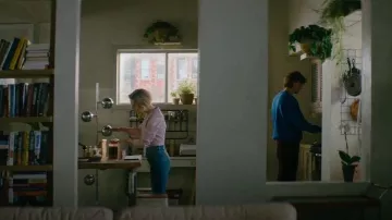 Ganni Pe­ter Pan-col­lar Striped Shirt worn by Mae (Zoe Lister-Jones) as seen in Slip (S01E01)