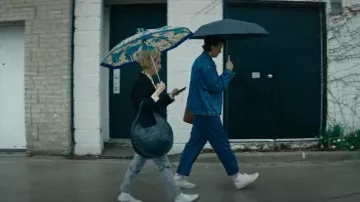 Anthropologie Julien Leather Tote Bag worn by Mae (Zoe Lister-Jones) as seen in Slip (S01E01)