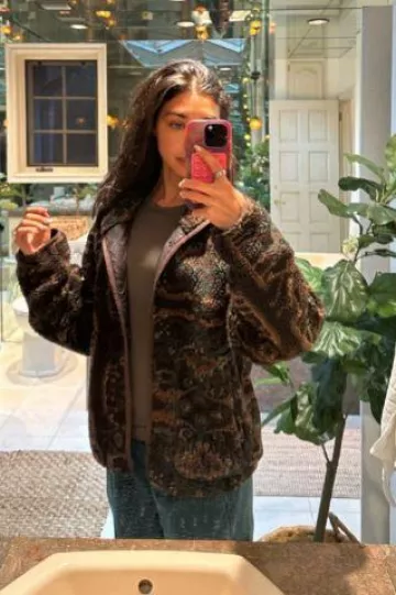 Kith Grayson Jacquard Sherpa Jacket worn by Chantel