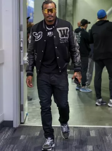 T-shirt Off-White Black EST 13 porté par Derwin James Jr. sur le compte Instagram @derwinjames