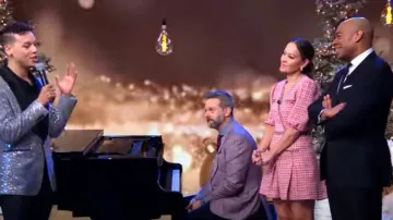 Vestido de Maje Renetia usado por Eva Pilgrim como se ve en Good Morning America el 26 de diciembre de 2023