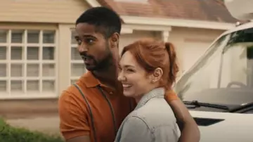 Oxknit Vin­tage Po­lo Top worn by Pete (Alfred Enoch) as seen in The Couple Next Door (S01E01)