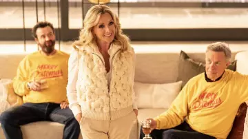 White Fur Zip Vest worn by Diane (Jane Krakowski) as seen in Your Christmas or Mine 2