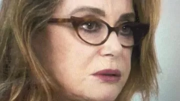 Brown Glasses worn by Fabienne Dangeville (Catherine Deneuve) in The Truth movie