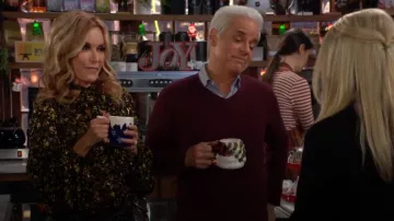 Blusa de Ramy Brook Billie usada por Lauren Fenmore (Tracey Bregman) como se ve en The Young and the Restless el 27 de diciembre de 2023