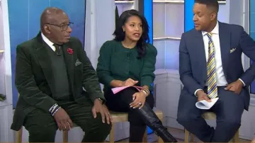 Cárdigan Talbots Puff Sleeve usado por Sheinelle Jones como se ve en Today el 29 de diciembre de 2023