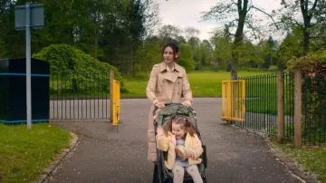 Burberry Kensington Trench Coat worn by Maya Stern (Michelle Keegan) as seen in Fool Me Once (S01E04)