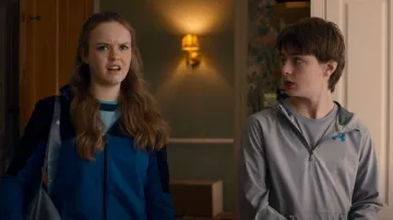 Veste tissée à demi-fermeture éclair portée par Daniel Walker (Daniel Burt) comme on le voit dans Fool Me Once (S01E06)