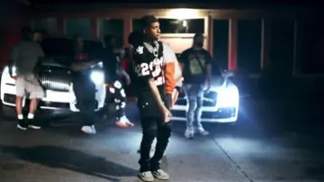 Maillot de football noir Amiri '22' porté par NLE Choppa en Big Homie par DJ Booker (Official Music Video)